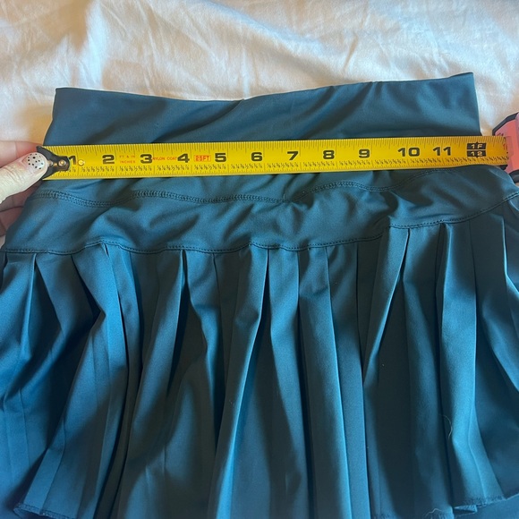 Goldhinge pleated skort size XS - Picture 4 of 5